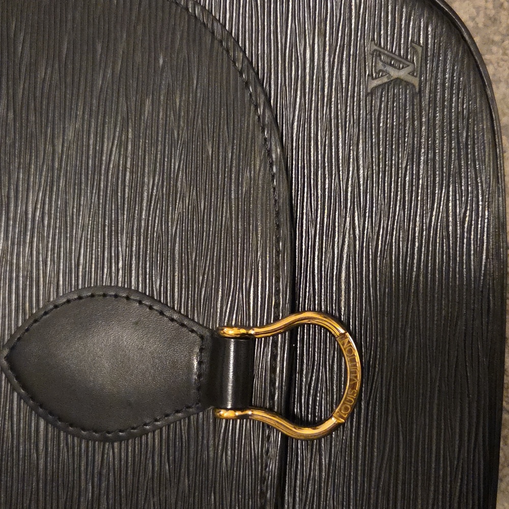 Authentic Louis Vuitton epi leather saddle bag black - Picture 14 of 14